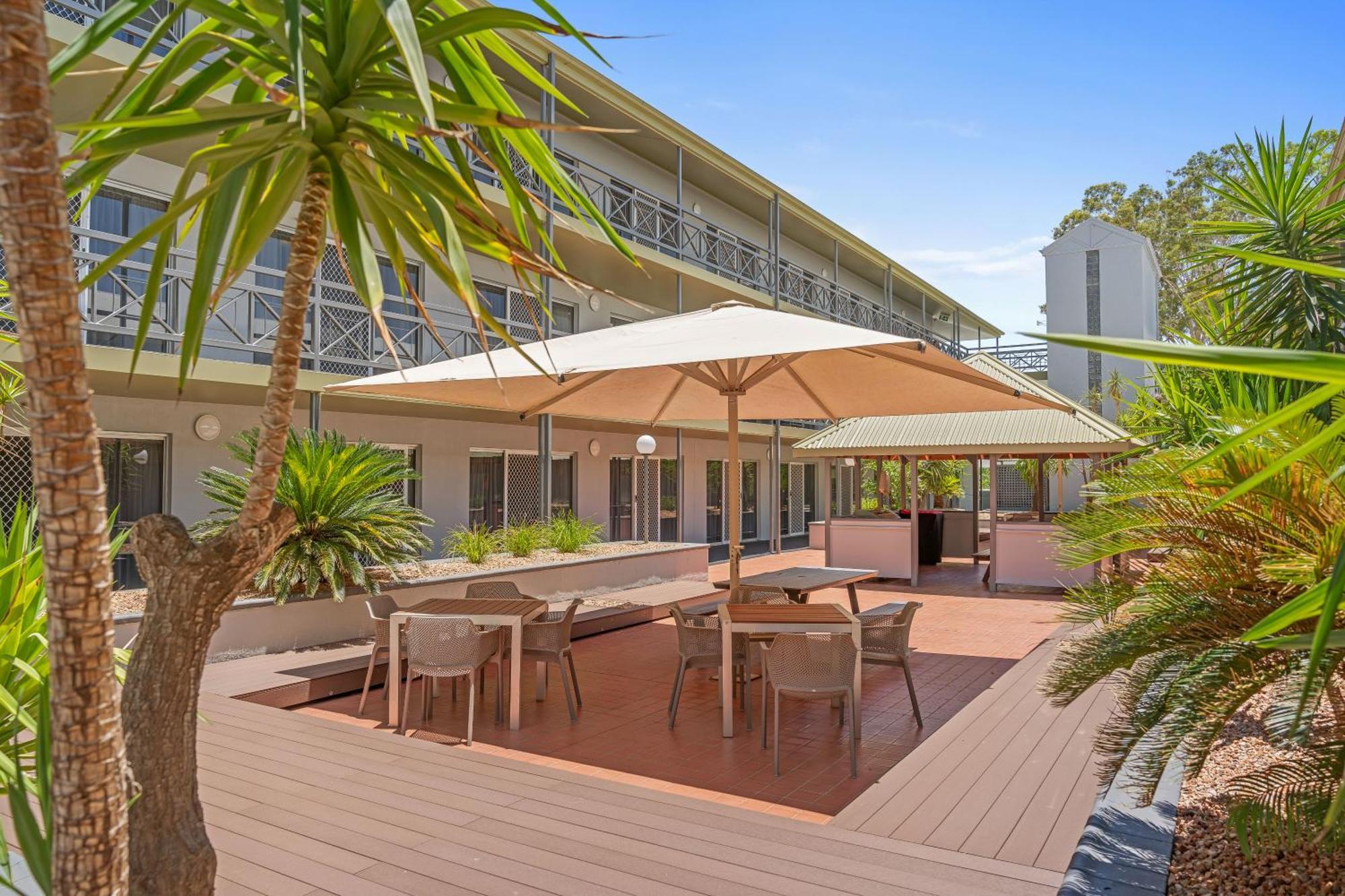 Stay At Alice Springs Hotel Exterior foto